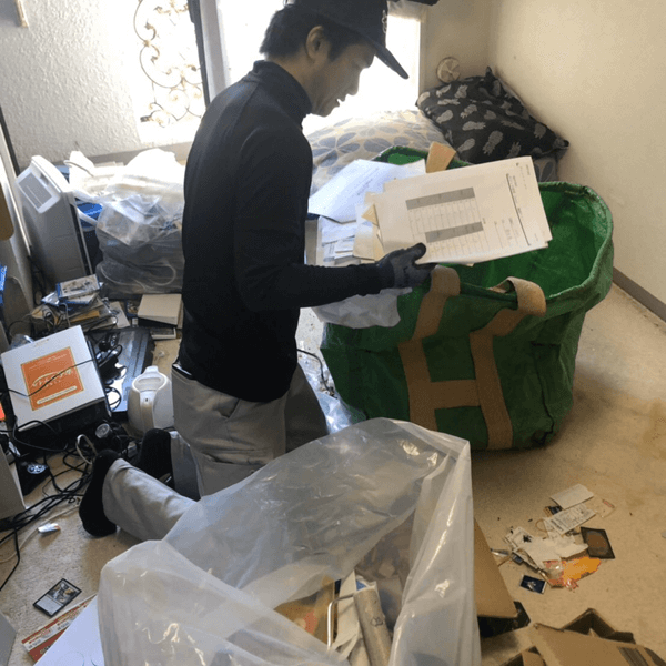 横浜市中区で実績豊富な七福神のゴミ屋敷の⽚付け・清掃