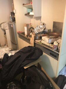 大阪市東住吉区N様のゴミ屋敷清掃ビフォー03