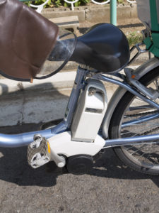 電動アシスト自転車は電池の処分が別