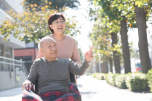 高齢化社会では老老介護も増えています
