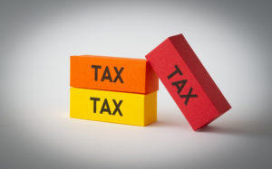 特別寄与料制度にかかる税金