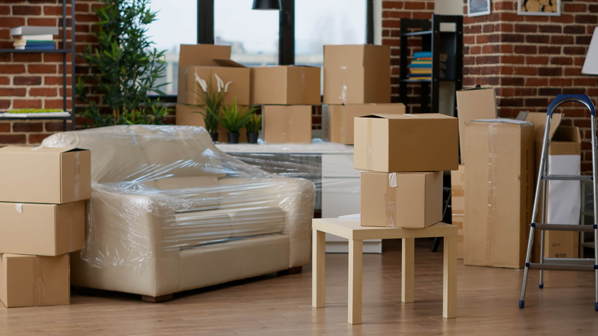 引っ越しの際、家具を処分する方法について、メリット・デメリット