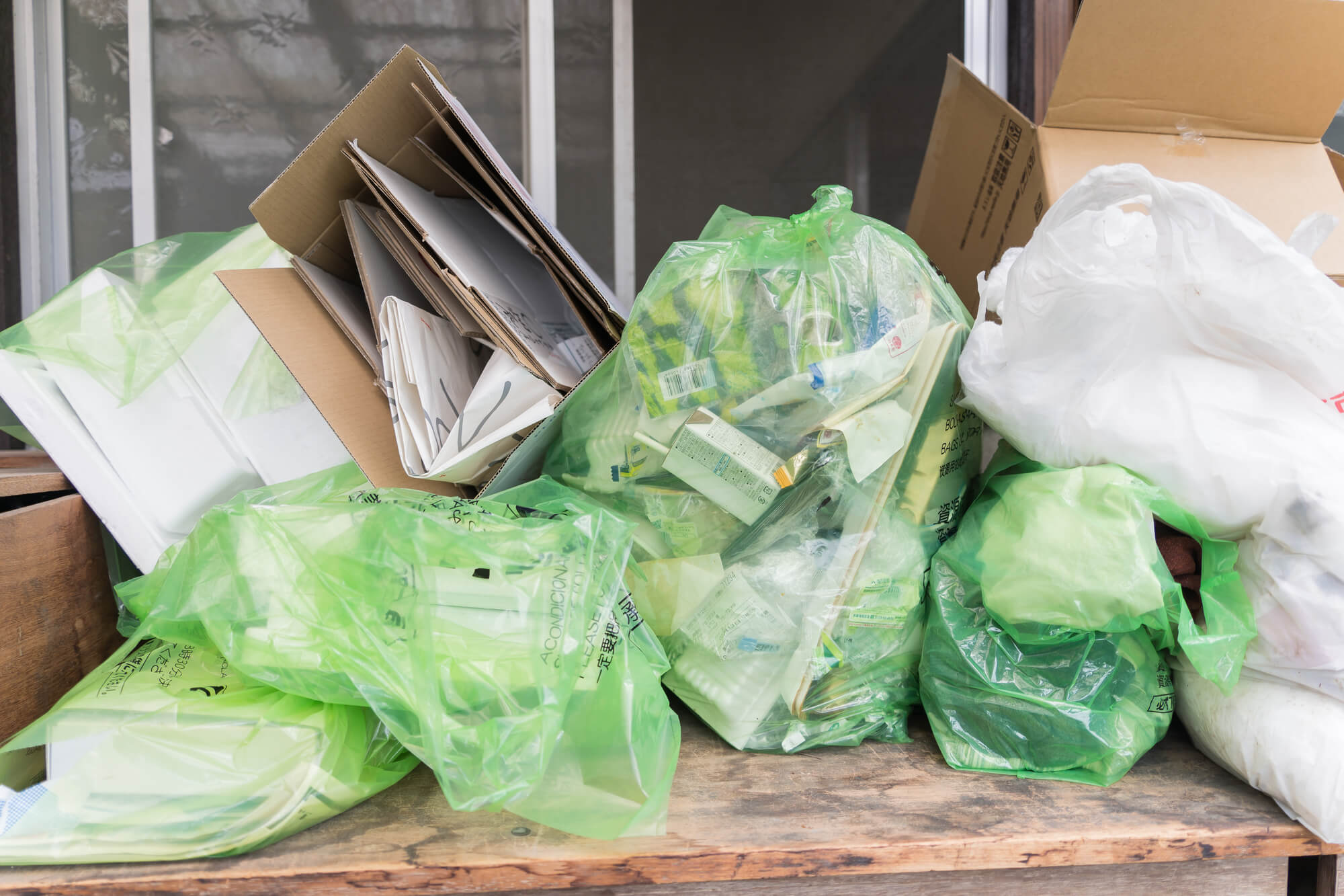 ゴミ屋敷の片付け方・順番② 処分しやすいゴミから処分する