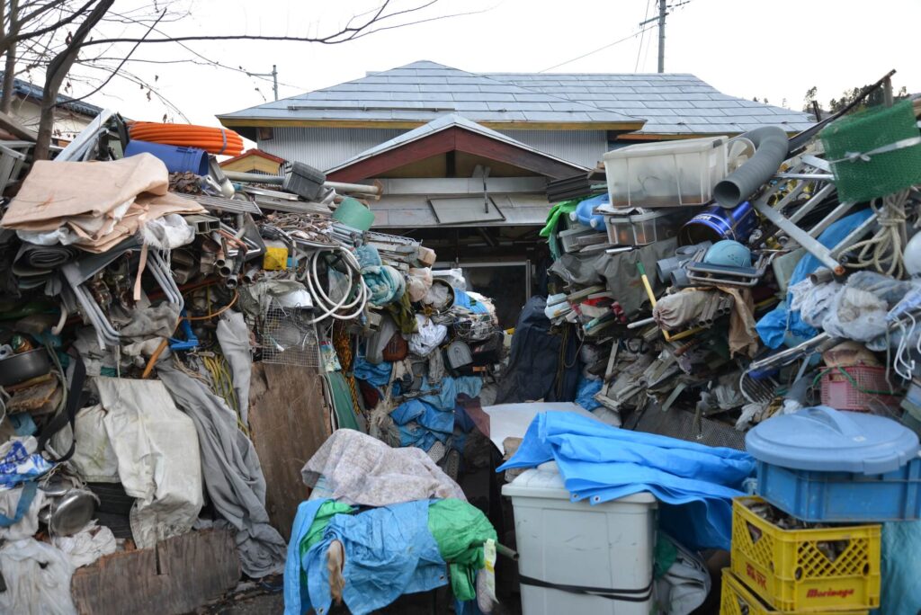 ゴミ屋敷・汚部屋ならではのエピソード2選と情報収集の方法を紹介