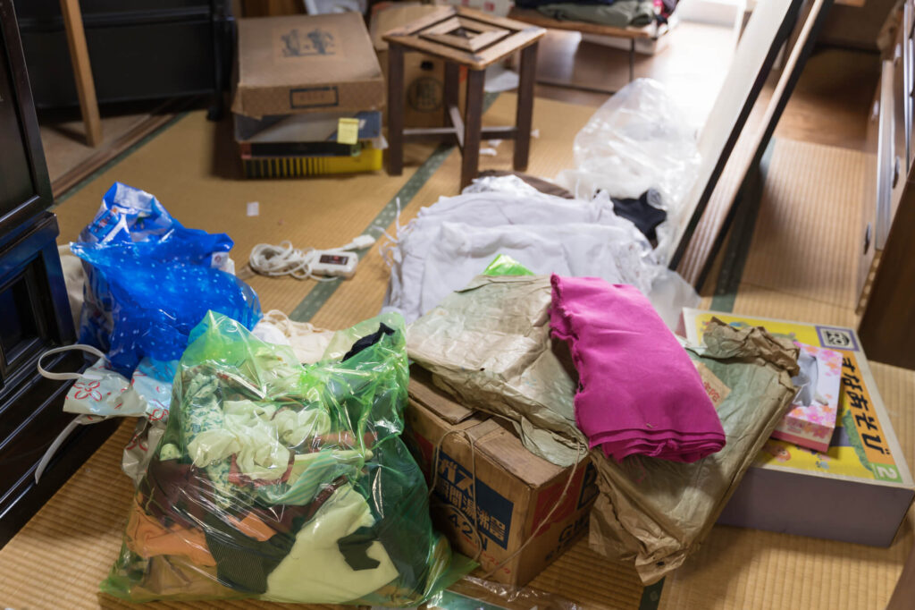 汚部屋掃除は自力でできる?片付け前に確認したい判断基準