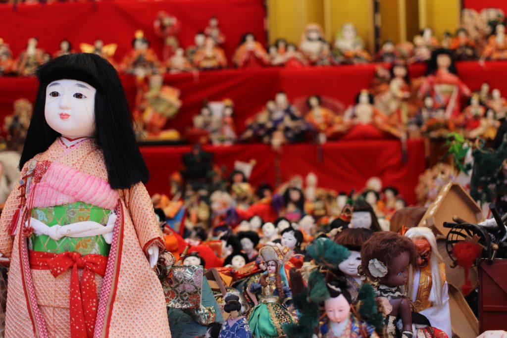 遺品整理と日本人形