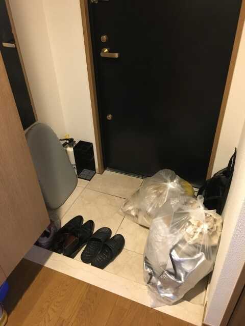 ゴミ屋敷になる家は玄関でわかる。特徴と汚部屋を玄関から片付けるコツ