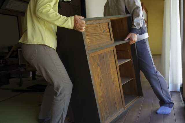 ゴミ屋敷の片付け,汚部屋の掃除ならゴミ屋敷バスター七福神
