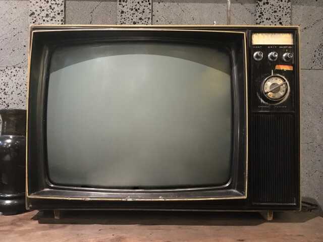 ブラウン管テレビはどこで売れるの？売れない場合の処分方法も徹底解説