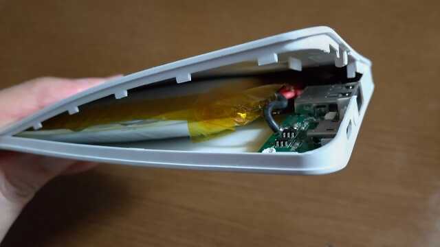 危険！膨らんだモバイルバッテリーを扱うときの注意点