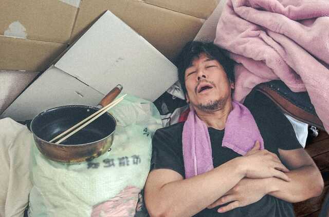 一人暮らし男性の部屋が汚くなる原因