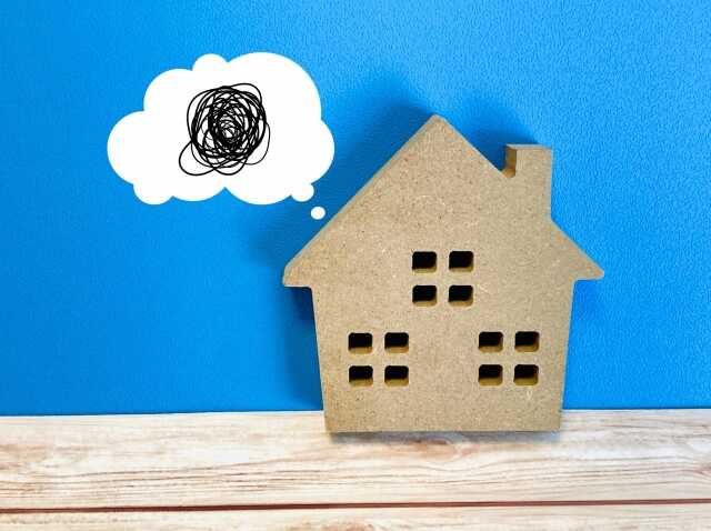 ごみ屋敷の住人を追い出したい大家さんへ｜強制退去までの6ステップと費用、注意点を解説